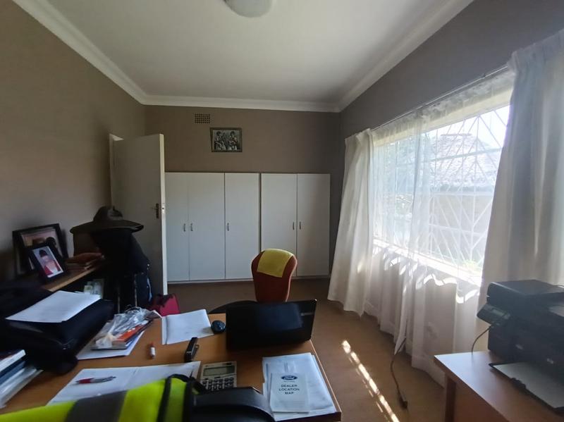 3 Bedroom Property for Sale in Selection Park Gauteng