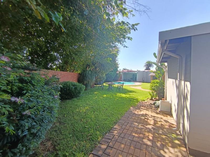 3 Bedroom Property for Sale in Selection Park Gauteng