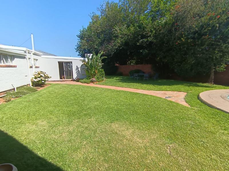 3 Bedroom Property for Sale in Selection Park Gauteng