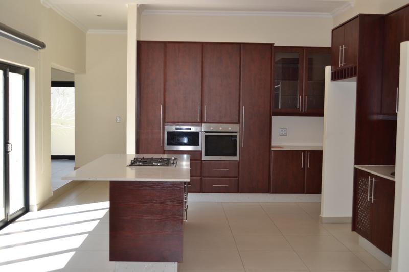 4 Bedroom Property for Sale in Copperleaf Estate Gauteng