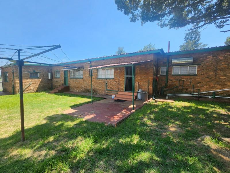 4 Bedroom Property for Sale in Hillside Gauteng