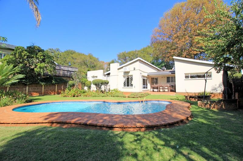 3 Bedroom Property for Sale in Blairgowrie Gauteng