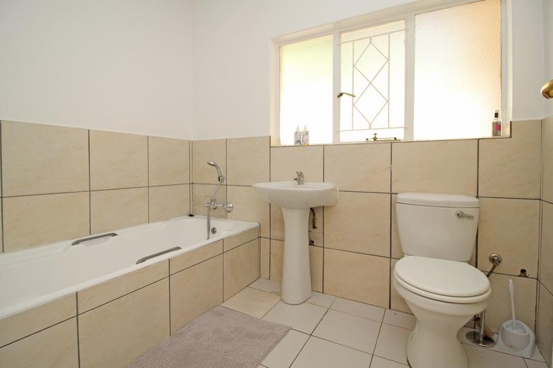 3 Bedroom Property for Sale in Blairgowrie Gauteng