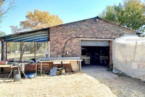 2 Bedroom Property for Sale in Rooiwal A H Gauteng