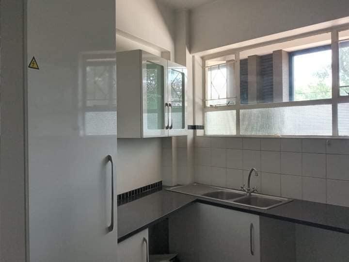 To Let 2 Bedroom Property for Rent in Illovo Gauteng