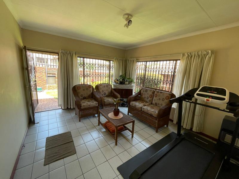 3 Bedroom Property for Sale in Albertville Gauteng