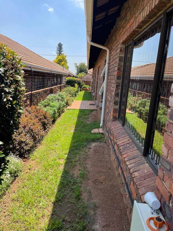 3 Bedroom Property for Sale in Albertville Gauteng