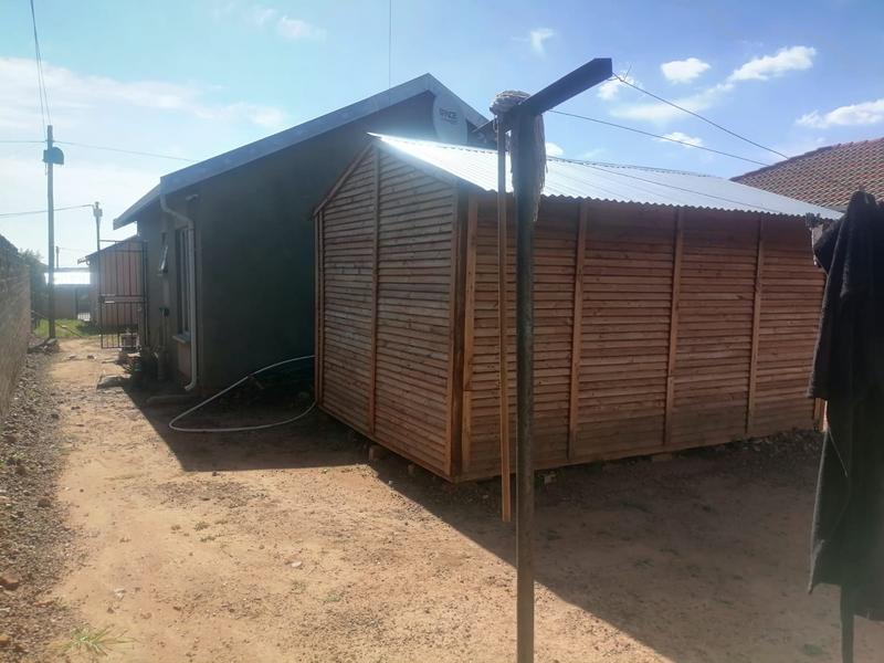 2 Bedroom Property for Sale in Savanna City Gauteng