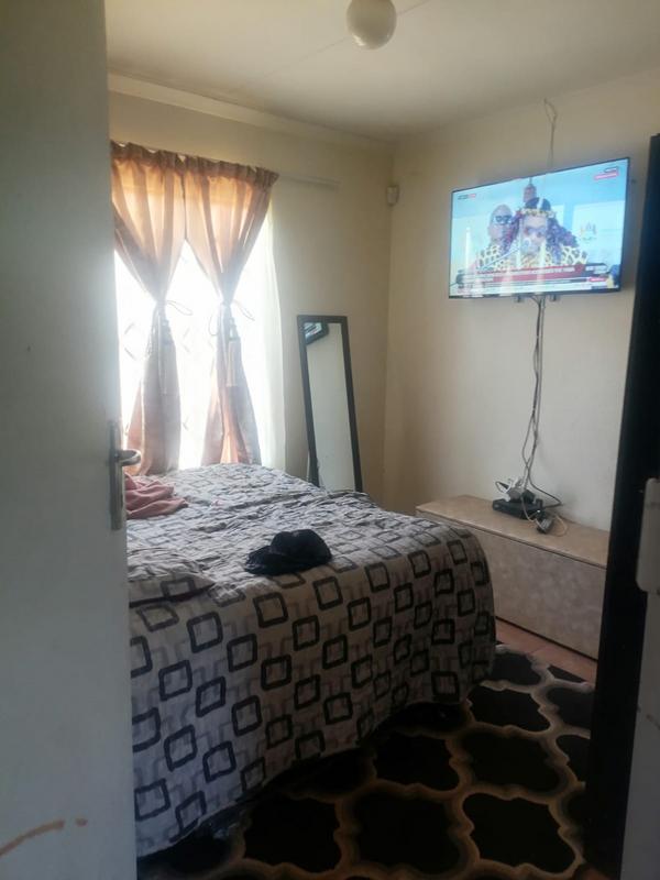 2 Bedroom Property for Sale in Savanna City Gauteng