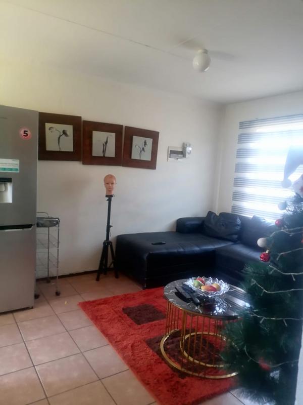 2 Bedroom Property for Sale in Savanna City Gauteng