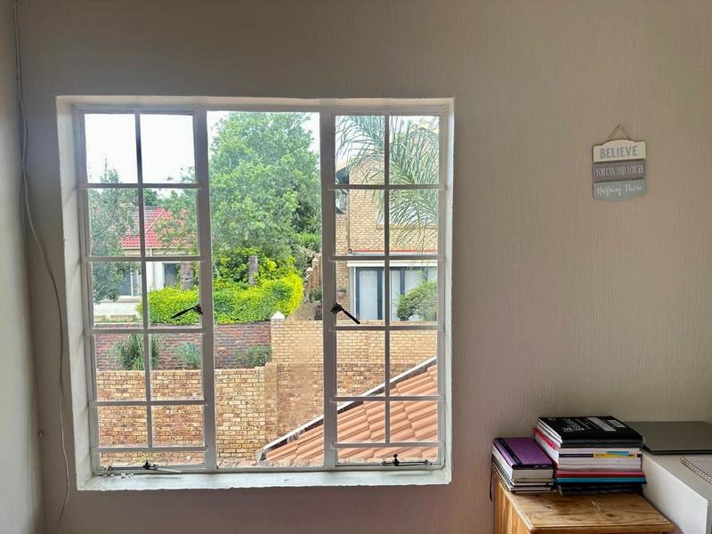 3 Bedroom Property for Sale in Amberfield Heights Gauteng