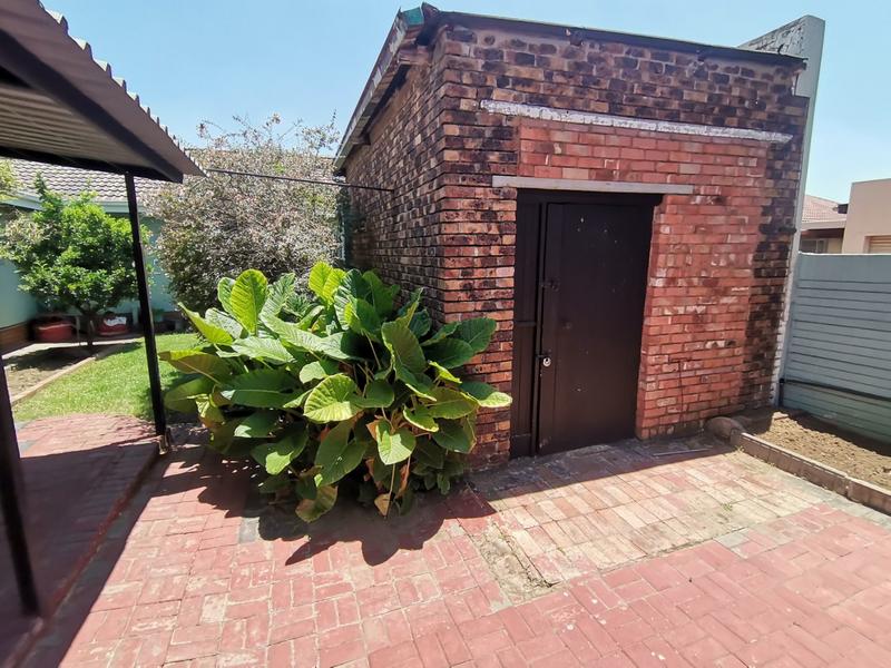 4 Bedroom Property for Sale in Vanderbijlpark SE 7 Gauteng