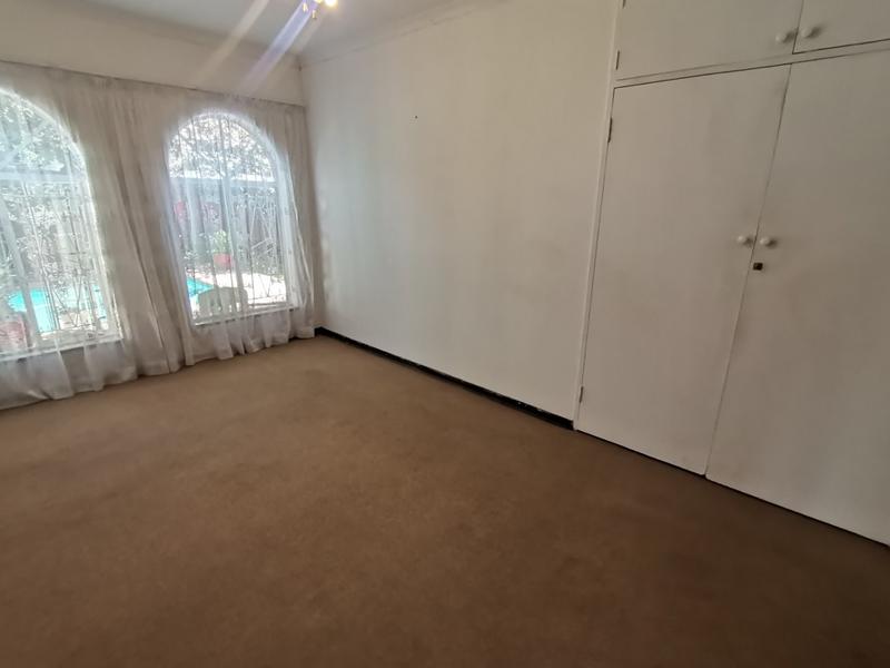 4 Bedroom Property for Sale in Vanderbijlpark SE 7 Gauteng