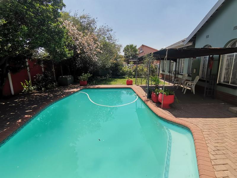 4 Bedroom Property for Sale in Vanderbijlpark SE 7 Gauteng