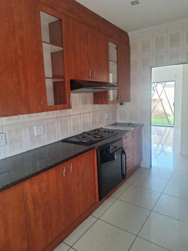 To Let 3 Bedroom Property for Rent in Erasmia Gauteng