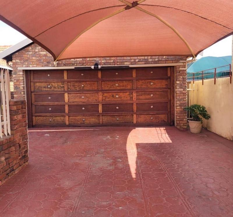 3 Bedroom Property for Sale in Atteridgeville Gauteng