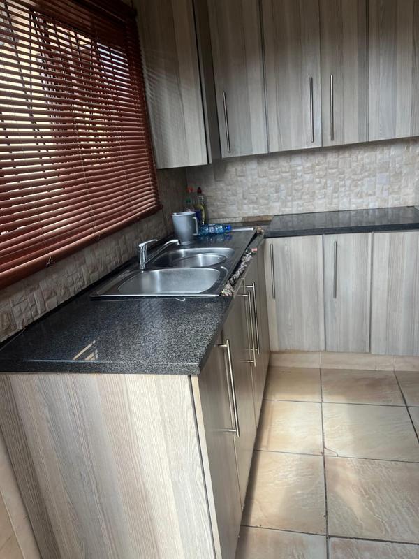 7 Bedroom Property for Sale in Ethafeni Gauteng