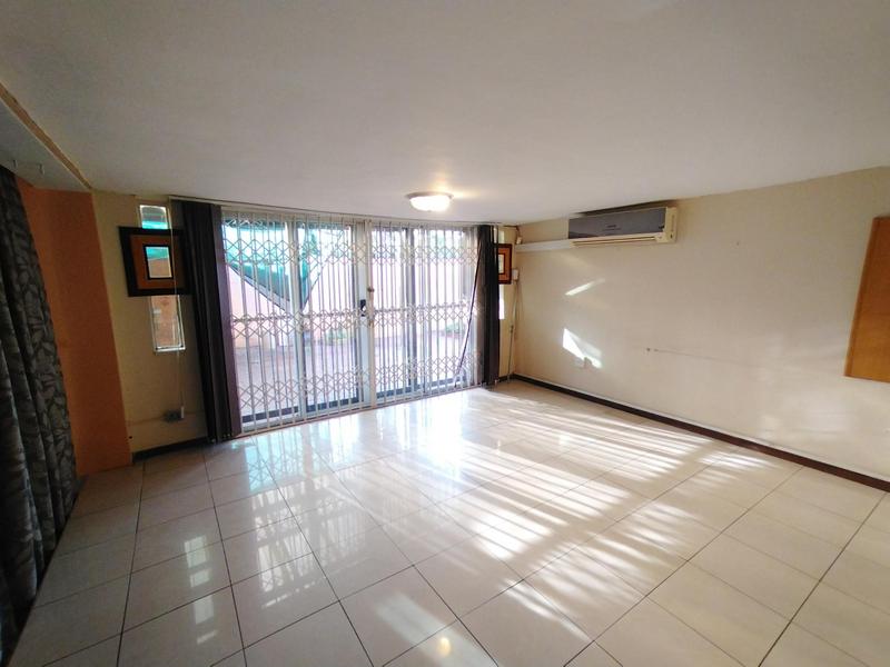 To Let 3 Bedroom Property for Rent in Laudium Gauteng