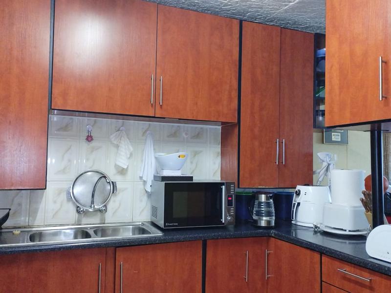 1 Bedroom Property for Sale in Pretoria Central Gauteng