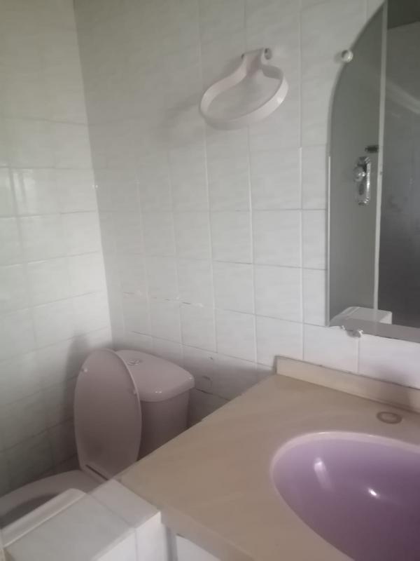 To Let 2 Bedroom Property for Rent in Rosettenville Gauteng