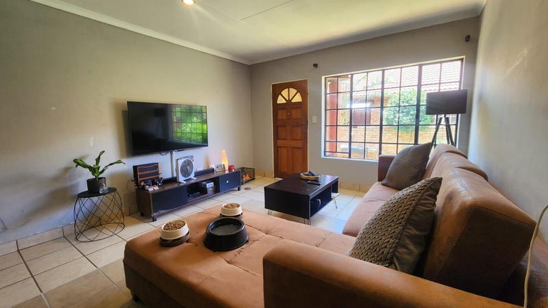 3 Bedroom Property for Sale in Wierdaglen Estate Gauteng