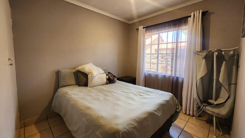 3 Bedroom Property for Sale in Wierdaglen Estate Gauteng