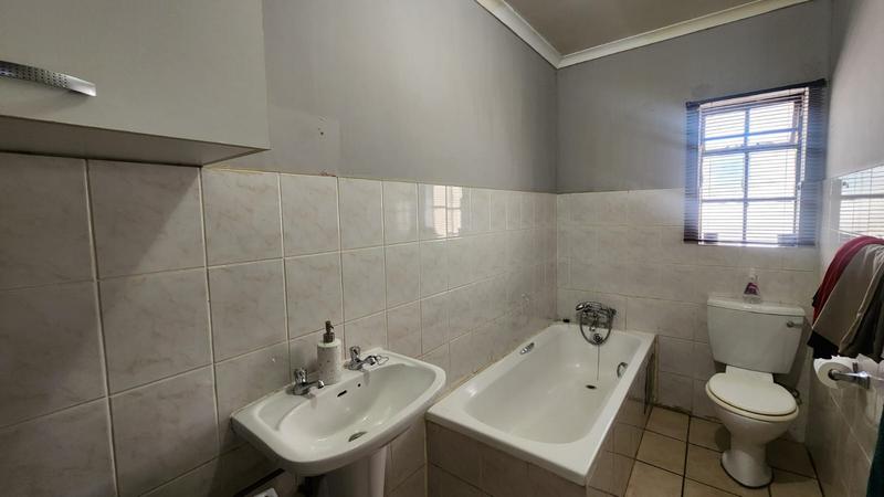 3 Bedroom Property for Sale in Wierdaglen Estate Gauteng