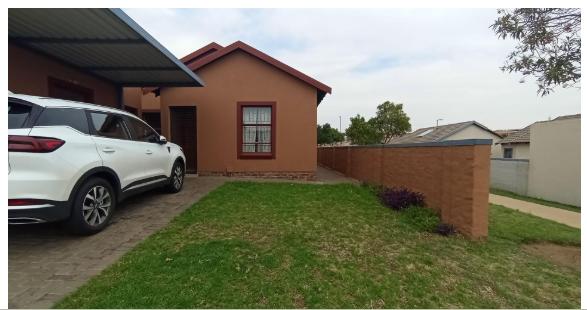 3 Bedroom Property for Sale in Kosmosdal Gauteng