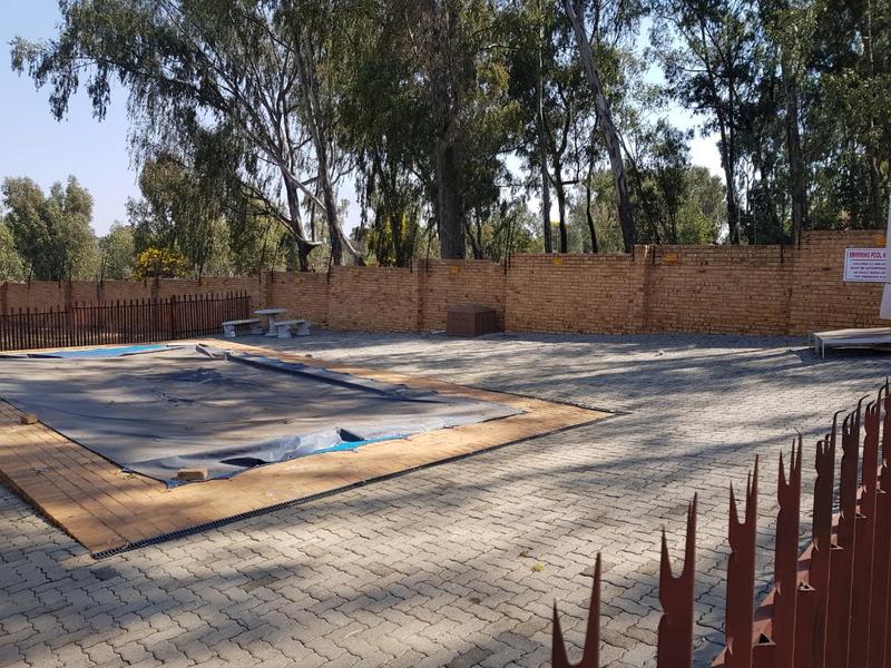 To Let 2 Bedroom Property for Rent in Meredale Gauteng