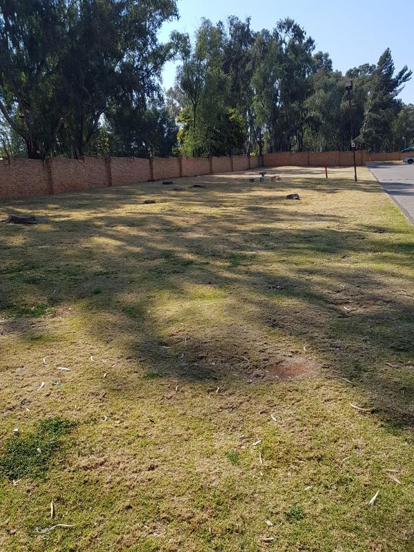 To Let 2 Bedroom Property for Rent in Meredale Gauteng