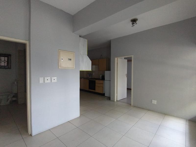 To Let 2 Bedroom Property for Rent in Milpark Gauteng