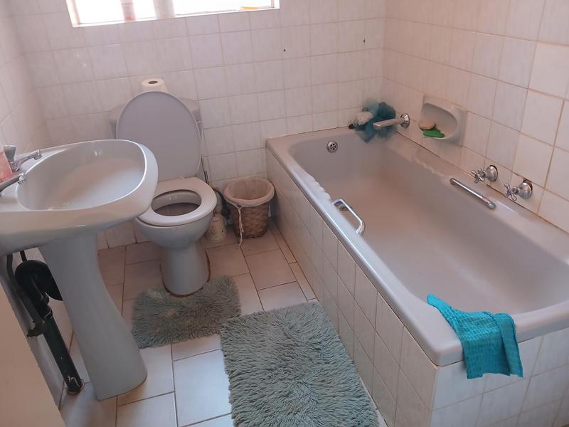 3 Bedroom Property for Sale in The Orchards Gauteng