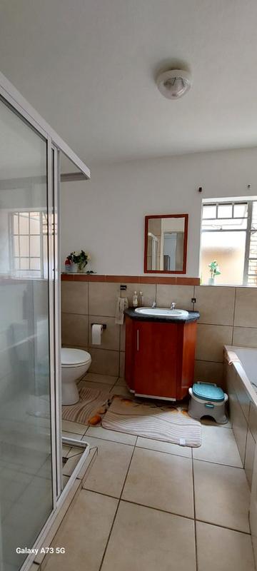 2 Bedroom Property for Sale in Theresa Park Gauteng