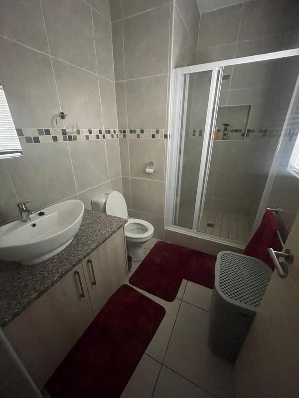 2 Bedroom Property for Sale in Victory Park Gauteng