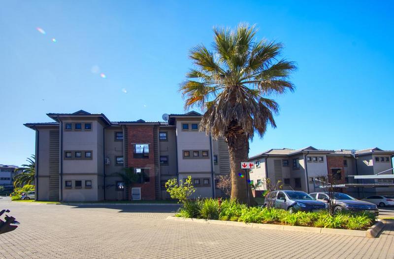 2 Bedroom Property for Sale in Victory Park Gauteng