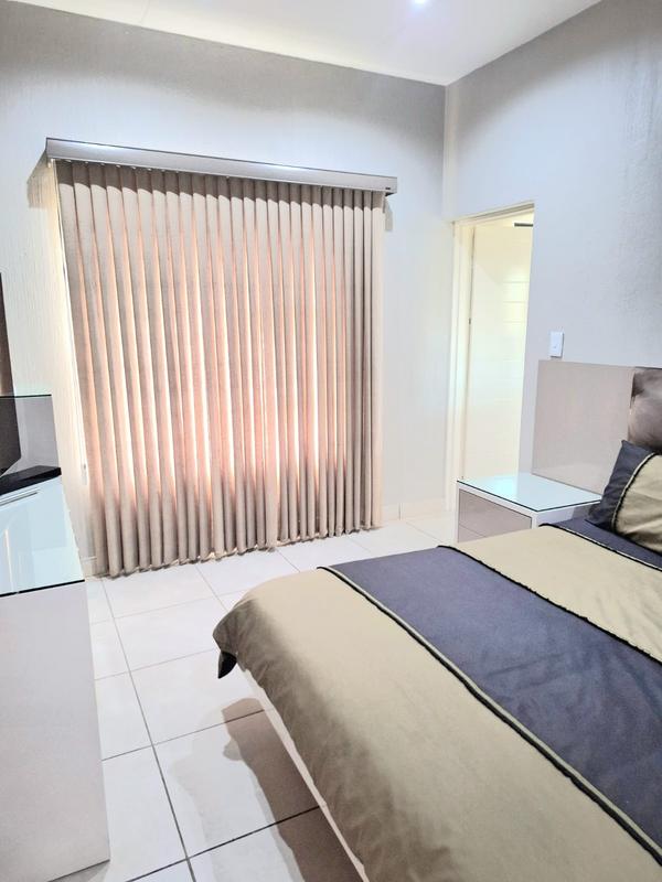 2 Bedroom Property for Sale in Victory Park Gauteng