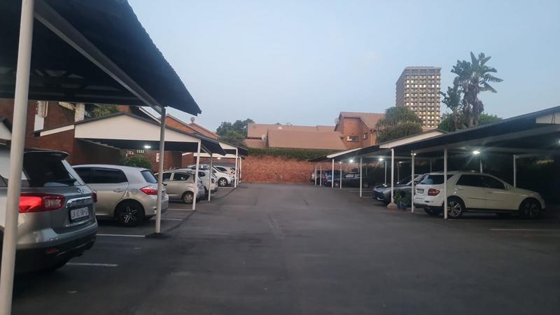 To Let 3 Bedroom Property for Rent in Bedford Gardens Gauteng