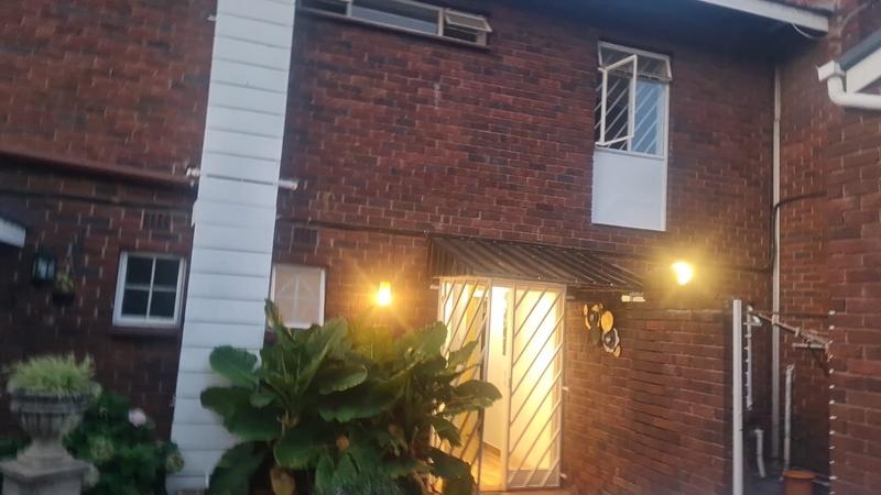 To Let 3 Bedroom Property for Rent in Bedford Gardens Gauteng