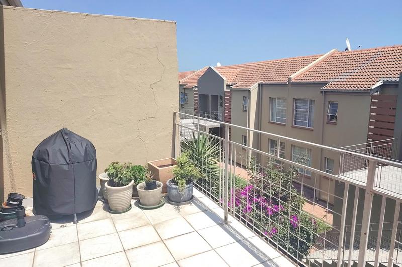 2 Bedroom Property for Sale in Bedford Gardens Gauteng