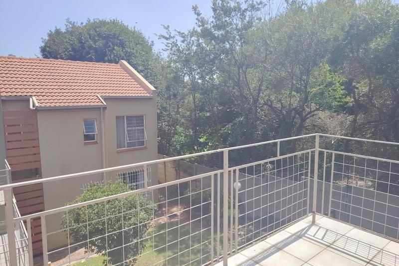 2 Bedroom Property for Sale in Bedford Gardens Gauteng