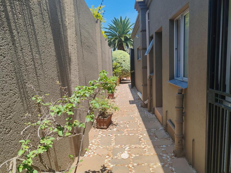 3 Bedroom Property for Sale in Bedfordview Gauteng