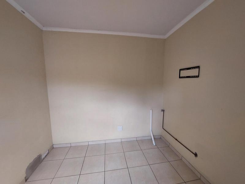 To Let 4 Bedroom Property for Rent in Stone Ridge Gauteng