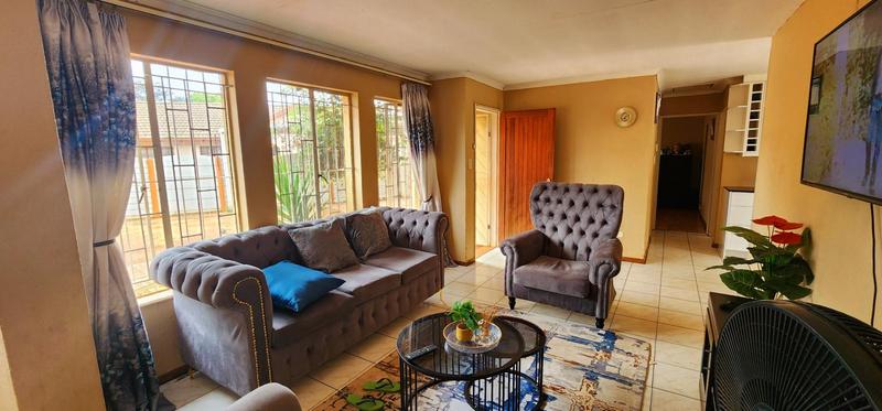 2 Bedroom Property for Sale in Dawn Park Gauteng