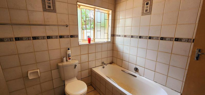 2 Bedroom Property for Sale in Dawn Park Gauteng