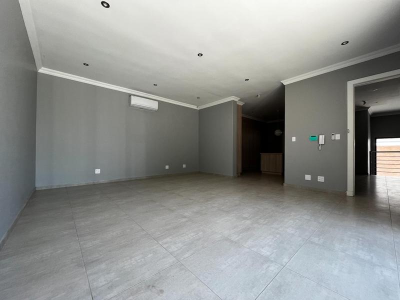 To Let 5 Bedroom Property for Rent in Waterkloof Ridge Gauteng