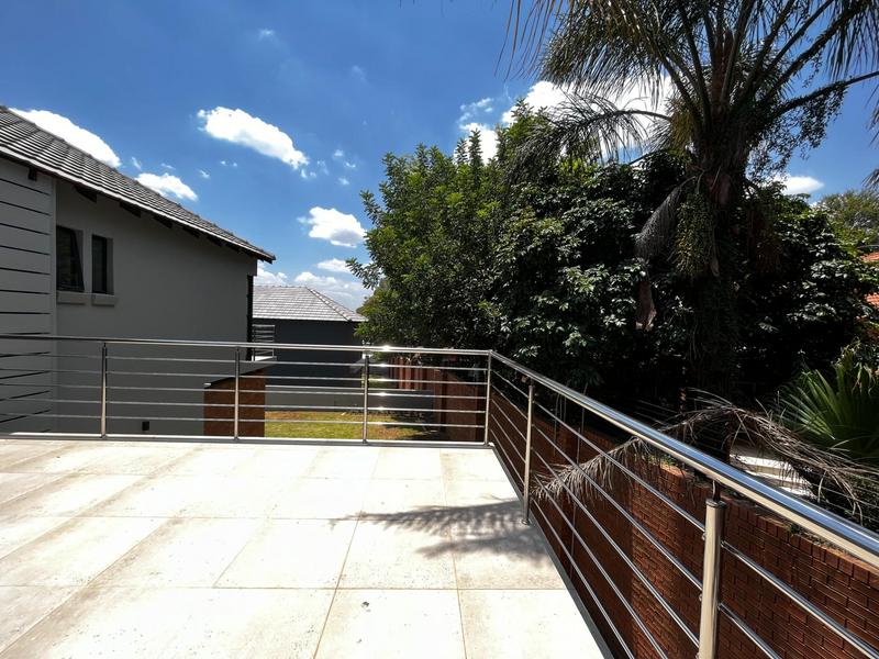 To Let 5 Bedroom Property for Rent in Waterkloof Ridge Gauteng