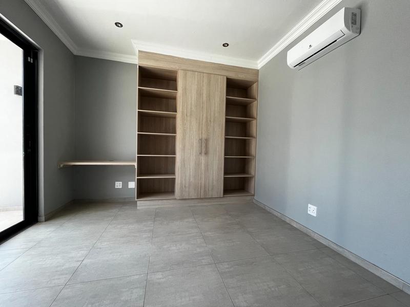To Let 5 Bedroom Property for Rent in Waterkloof Ridge Gauteng