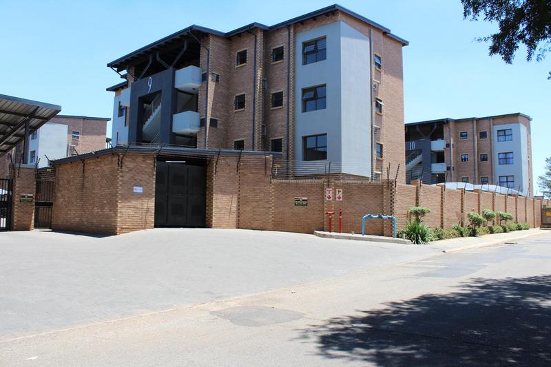 To Let 2 Bedroom Property for Rent in Jansenpark Gauteng