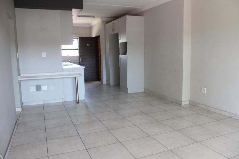 To Let 2 Bedroom Property for Rent in Jansenpark Gauteng