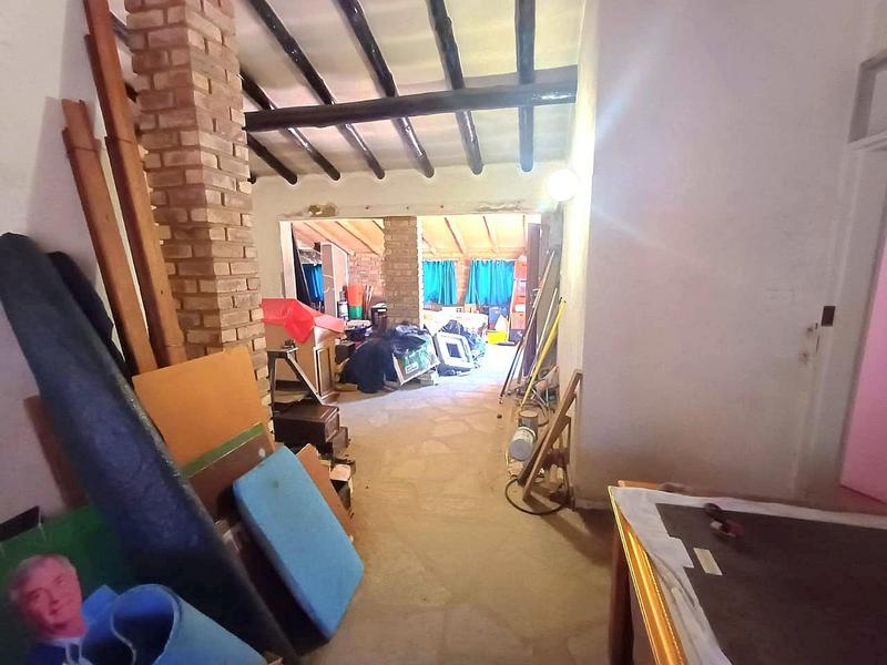 3 Bedroom Property for Sale in Mountain View Gauteng